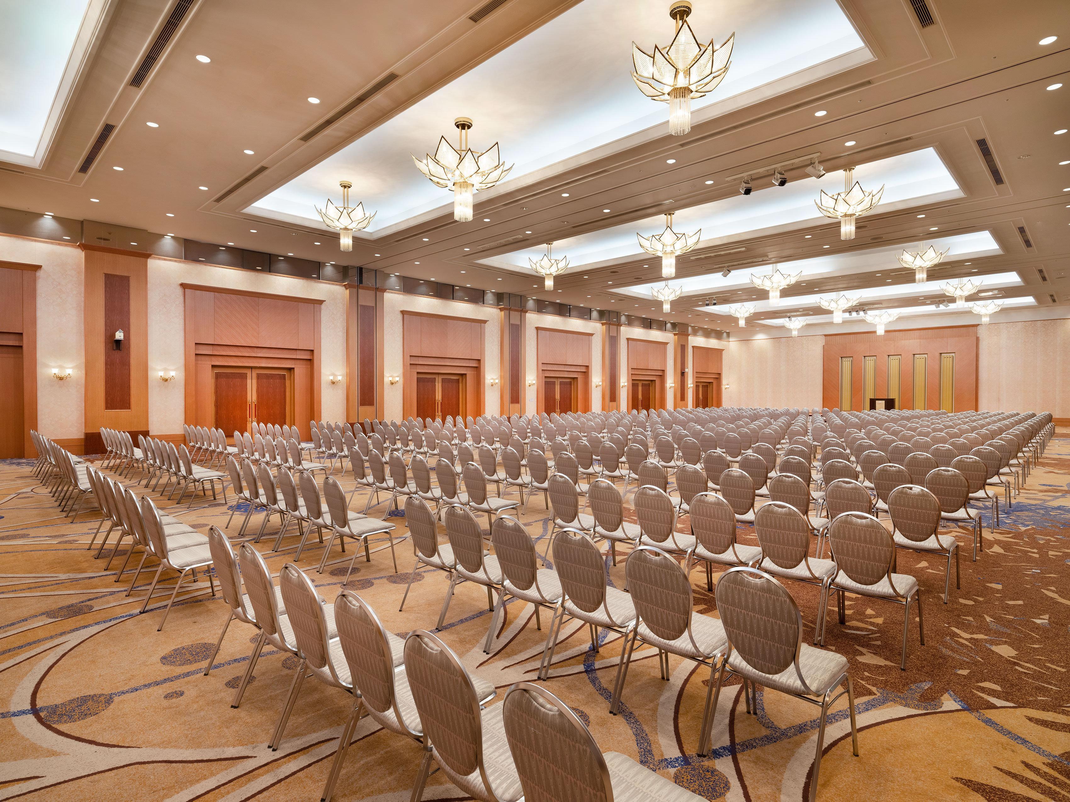 Ana Crowne Plaza Chitose By Ihg Hotell Exteriör bild The Grand Ballroom